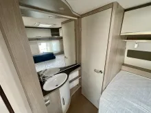 Fahrzeugbild Bürstner Premio 460 TS Hammer-Deal 5167 Euro gespart #6