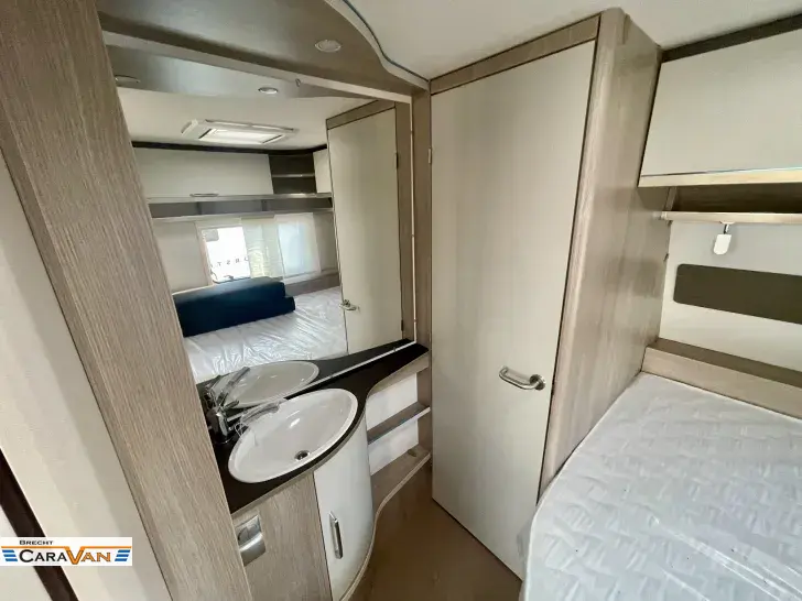 Fahrzeugbild Bürstner Premio 460 TS Hammer-Deal 5167 Euro gespart #6