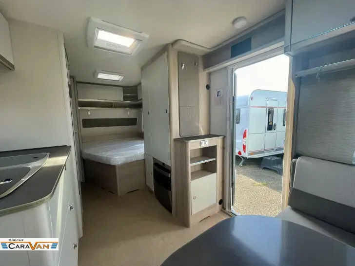 Fahrzeugbild Bürstner Premio 460 TS Hammer-Deal 5167 Euro gespart #10