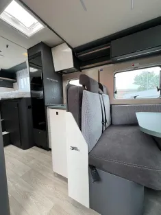 Bild 18 Laika Kosmo L 319