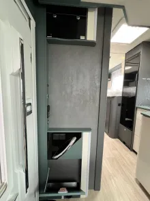 Fahrzeugbild Laika Kosmo L 319 #23