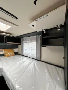 Fahrzeugbild Laika Kosmo L 319 #30