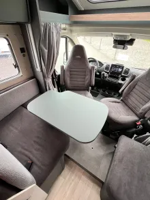 Fahrzeugbild Laika Kosmo L 319 #15