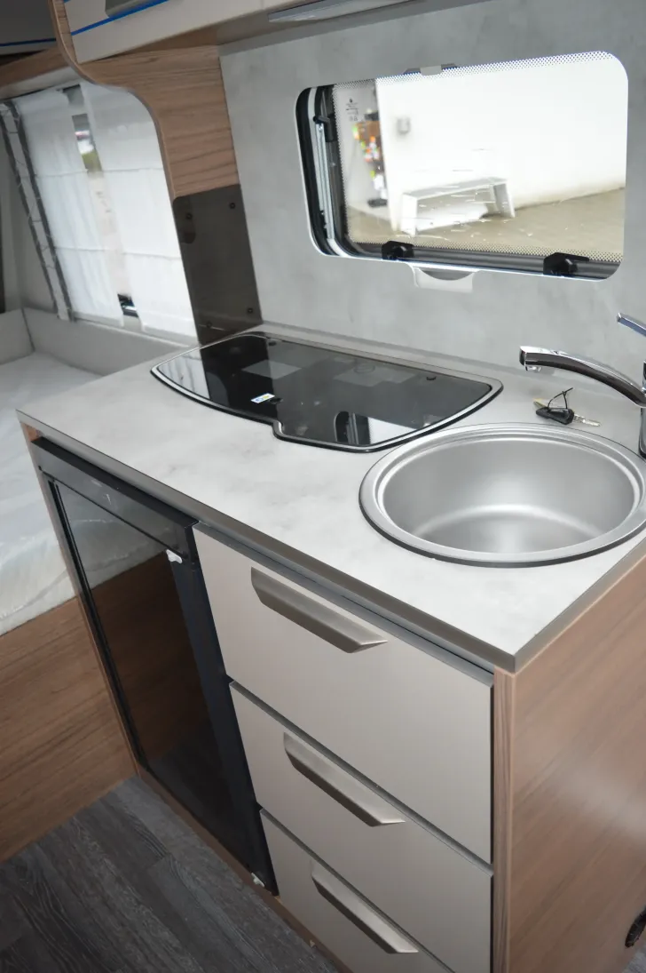 Fahrzeugbild Knaus Sport 400 LK #11