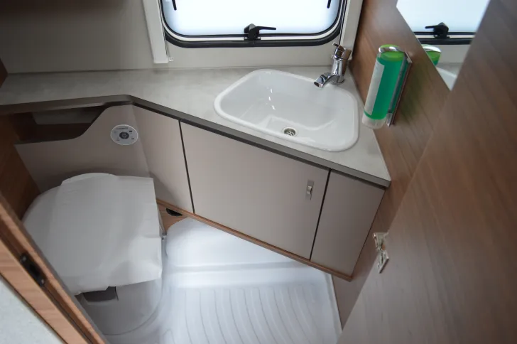 Fahrzeugbild Knaus Sport 400 LK #15