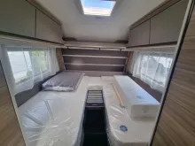Fahrzeugbild Dethleffs Nomad 490 EST Einzelbetten mit Heckbad #7