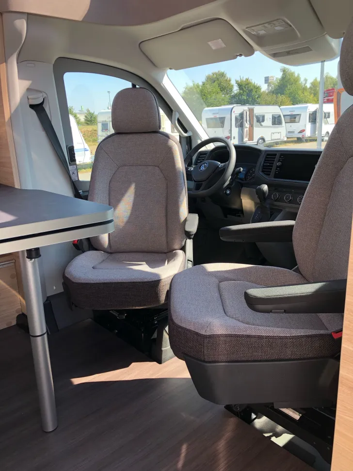 Fahrzeugbild Knaus Van TI Plus 650 MEG Platinum Selection Allrad 4x4 Automatik 177 PS #7