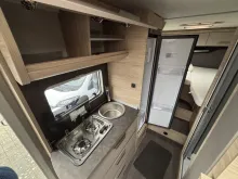 Fahrzeugbild Knaus Van TI Plus 650 MEG Platinum Selection Allrad 4x4 Automatik 177 PS #11