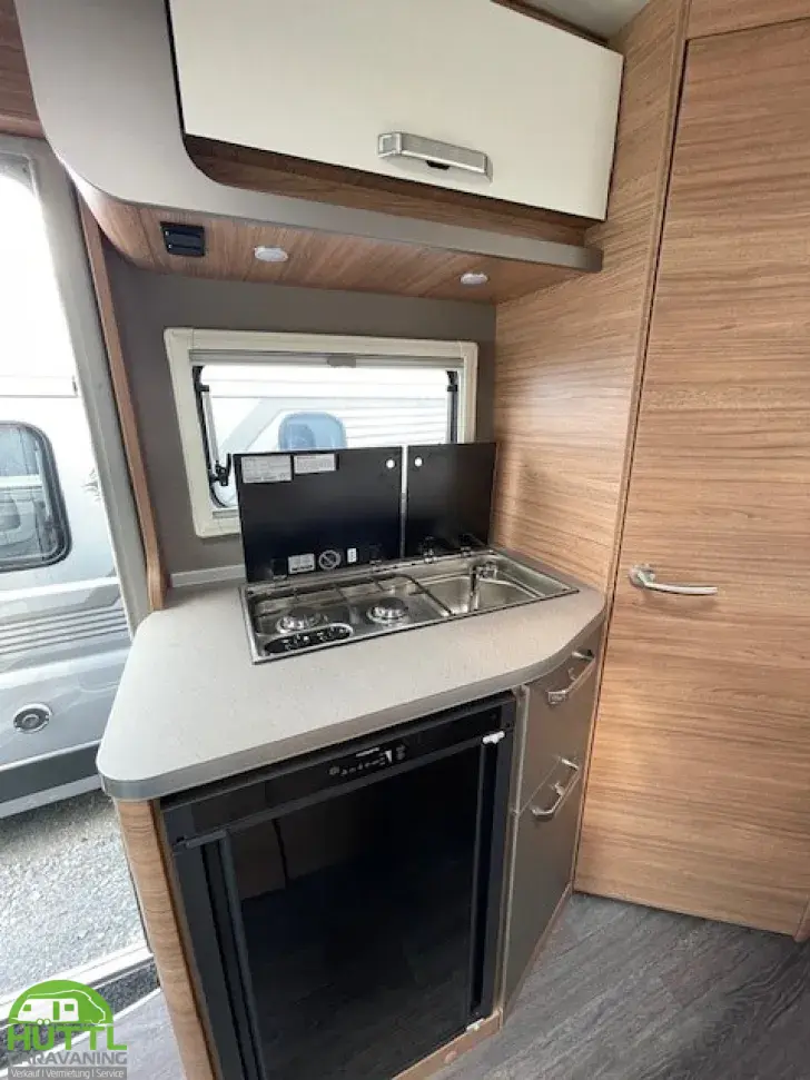 Fahrzeugbild Weinsberg CaraLoft 550 MF Verfügbar 11/26 #10