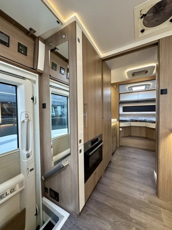 Fahrzeugbild Morelo Palace 85L 2025  Life+Bar+Hubbett #10