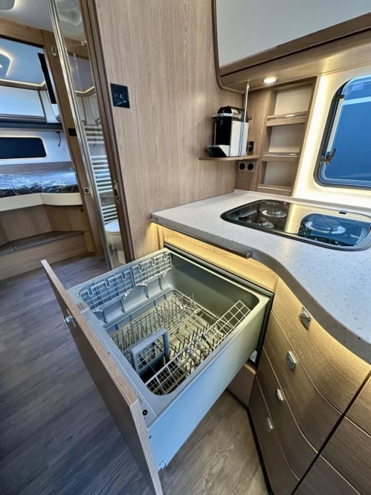 Fahrzeugbild Morelo Palace 85L 2025  Life+Bar+Hubbett #12