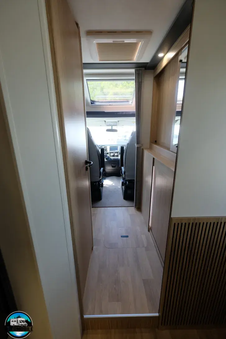 Fahrzeugbild Mooveo TEI 72UH 140 PS Schalter, 3,5 t #13