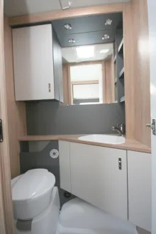 Fahrzeugbild Knaus Sport 460 EU #23