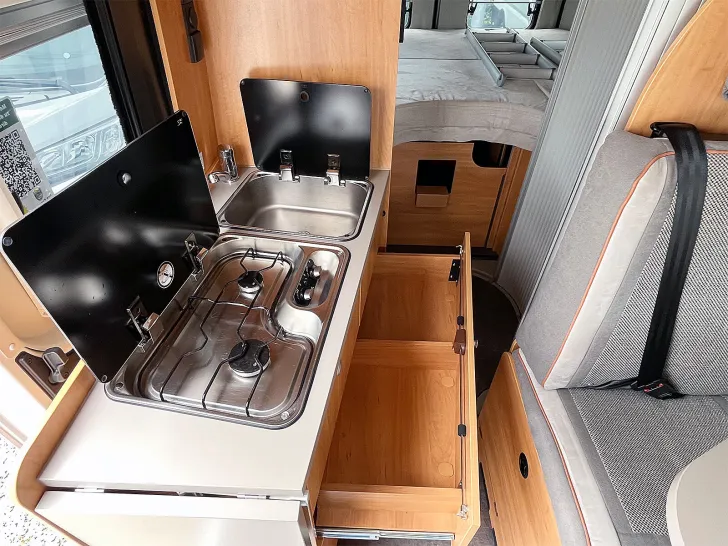 Fahrzeugbild Pössl D-LINE 2WIN R PLUS #16