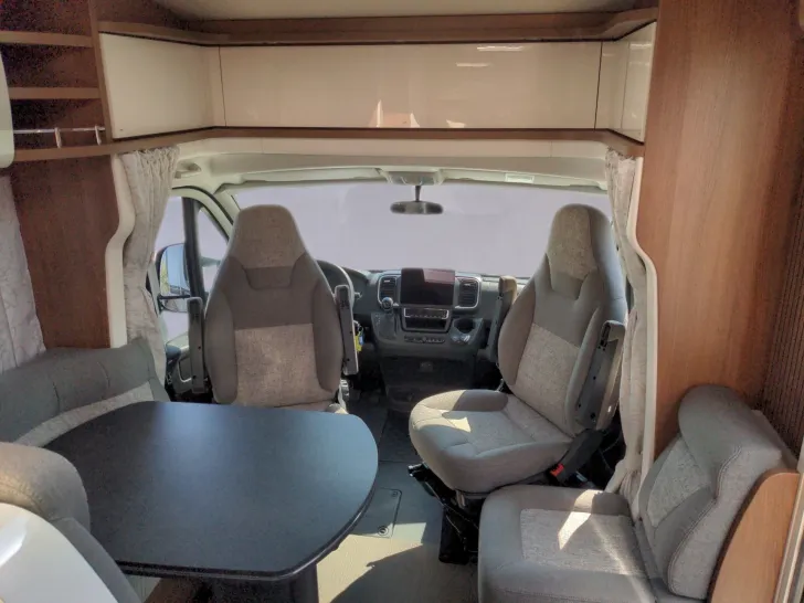 Fahrzeugbild Carthago C1-TOURER T 143 KB-LE #10