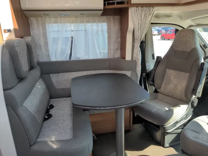 Fahrzeugbild Carthago C1-TOURER T 143 KB-LE #11