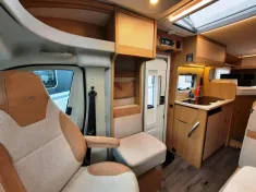 Bild 6 LMC Cruiser V 646 G Verfüg./NAVI/Markise/2erFT