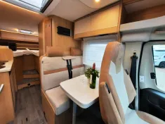 Bild 7 LMC Cruiser V 646 G Verfüg./NAVI/Markise/2erFT