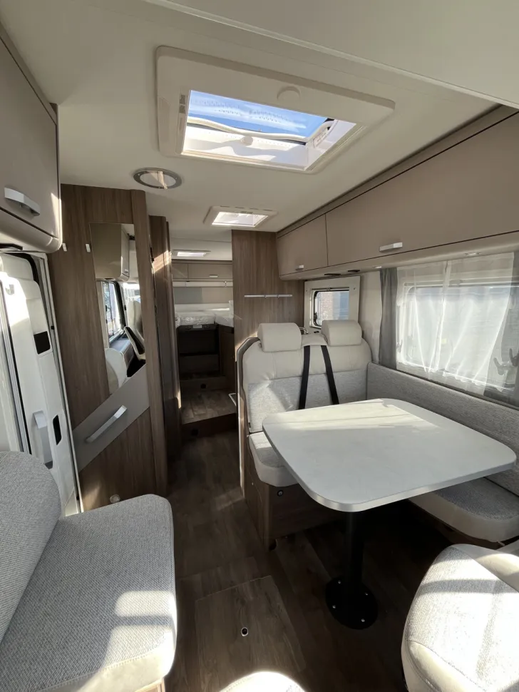 Fahrzeugbild Carado I 447 #4