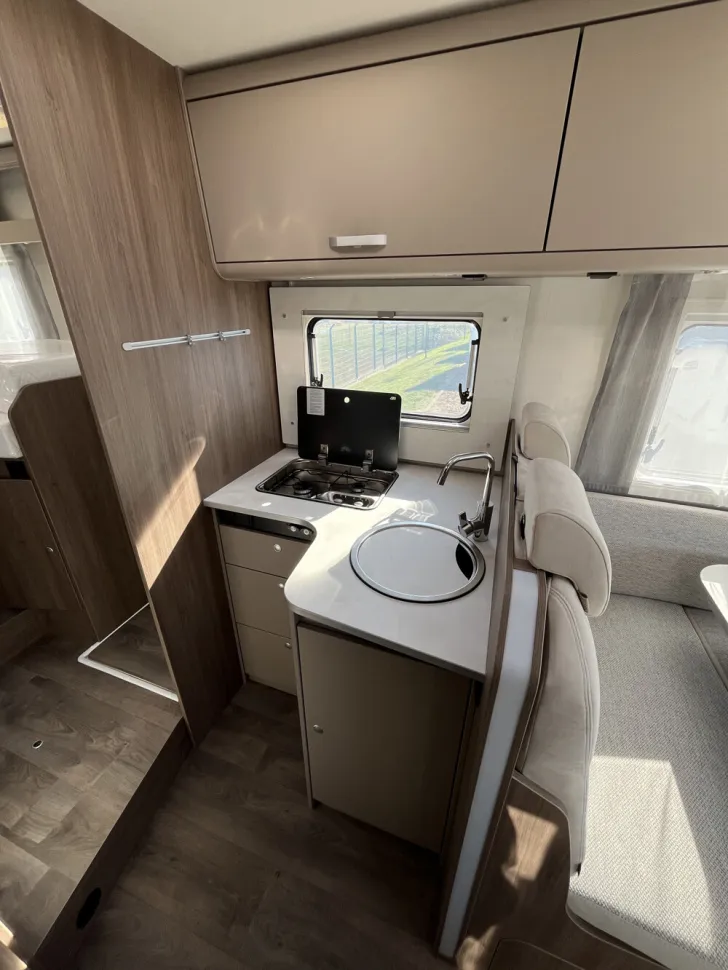 Fahrzeugbild Carado I 447 #7