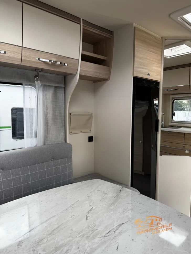 Fahrzeugbild Eura Mobil Activa One 650 HS Navi RFK Lithium #11