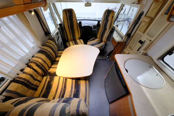 Fahrzeugbild Hymer B 504/Festbett+Hubbett/Klima/Solar/DPF-Grün #9