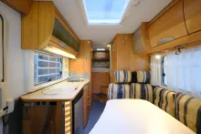 Fahrzeugbild Hymer B 504/Festbett+Hubbett/Klima/Solar/DPF-Grün #15