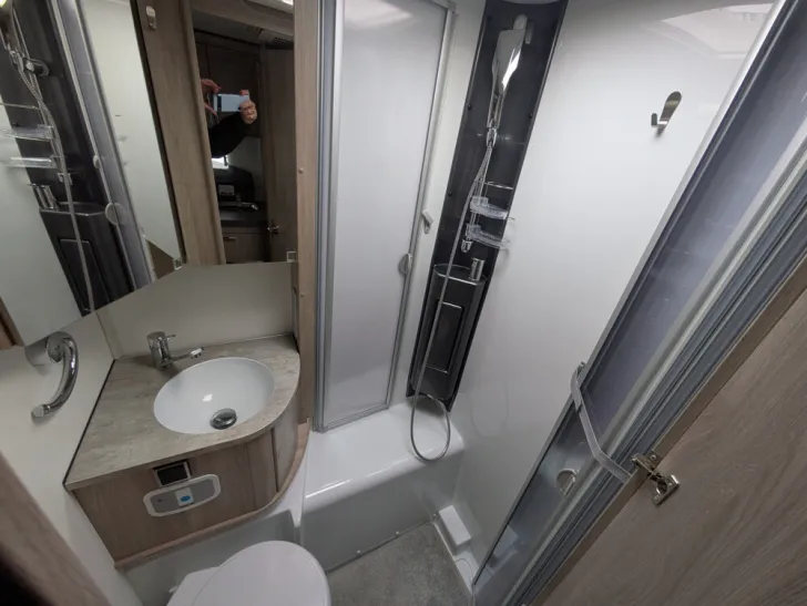 Fahrzeugbild Kabe Travel Master Royal x780 LGB #13