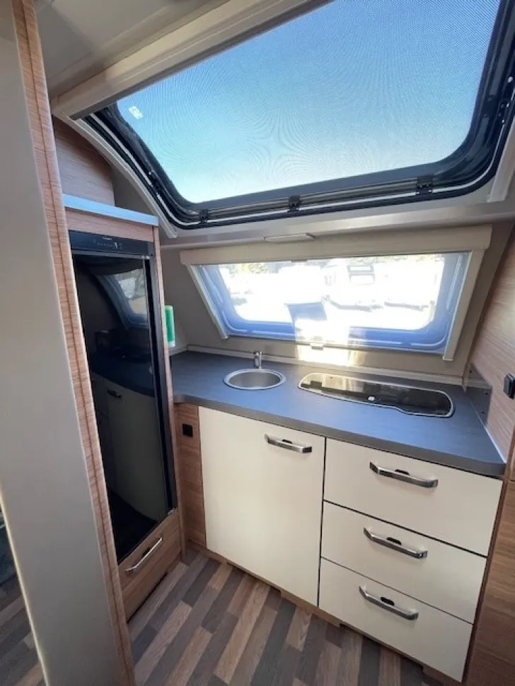 Fahrzeugbild Weinsberg CaraOne 390 PUH #16