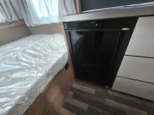 Fahrzeugbild Weinsberg CaraOne EDITION HOT 420 QD #9