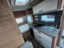 Fahrzeugbild Weinsberg CaraOne EDITION HOT 420 QD #10