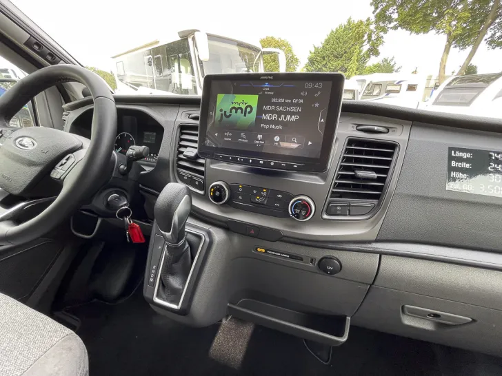 Fahrzeugbild Carado T447 Ford *RFK*Hubbett*Fahrradträger* #18