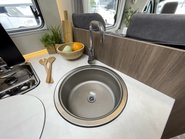 Fahrzeugbild Carado T447 Ford *RFK*Hubbett*Fahrradträger* #28