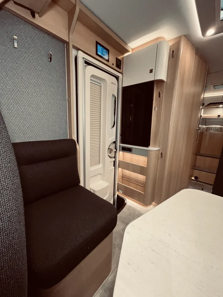 Fahrzeugbild Hymer B-Klasse MC I 600 BlackLine Baustellen abverkauf!BlackLine #8