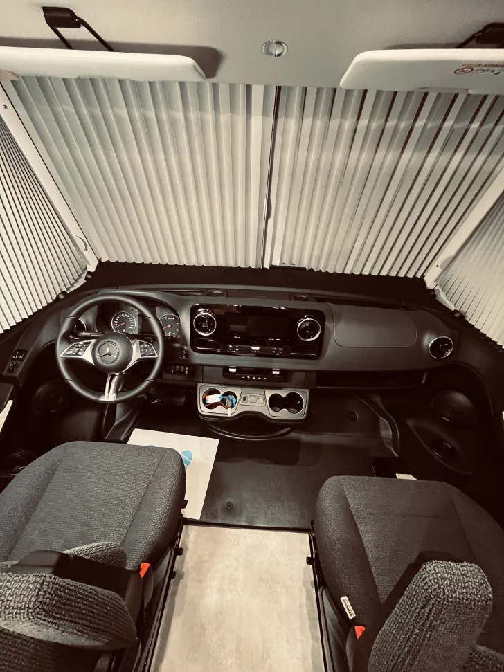 Fahrzeugbild Hymer B-Klasse MC I 680 BlackLine Baustellen Abverkauf! #6