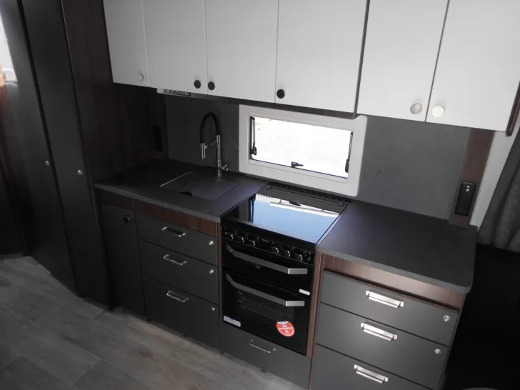 Fahrzeugbild Polar 590 FD Limited 2x ALDE Backofen, Sound uvm... #14