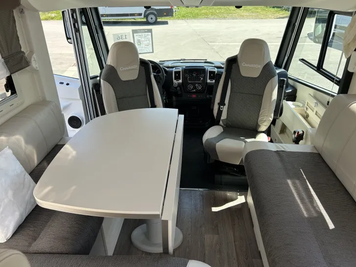 Fahrzeugbild Chausson Exaltis 6010 #21