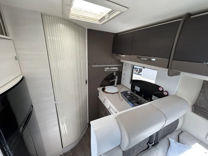 Fahrzeugbild Chausson Exaltis 6010 #25