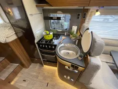 Bild 17 Hymer B-MC I 600 WhiteLine *5ter-Sitz*Solar*Combi6E*