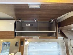 Bild 27 Hymer B-MC I 600 WhiteLine *5ter-Sitz*Solar*Combi6E*