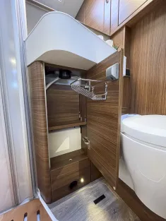 Bild 31 Hymer B-MC I 600 WhiteLine *5ter-Sitz*Solar*Combi6E*