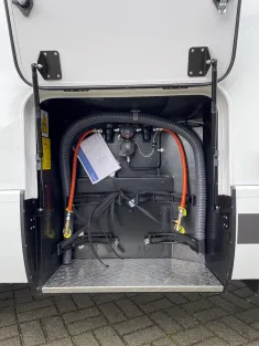 Bild 46 Hymer B-MC I 600 WhiteLine *5ter-Sitz*Solar*Combi6E*