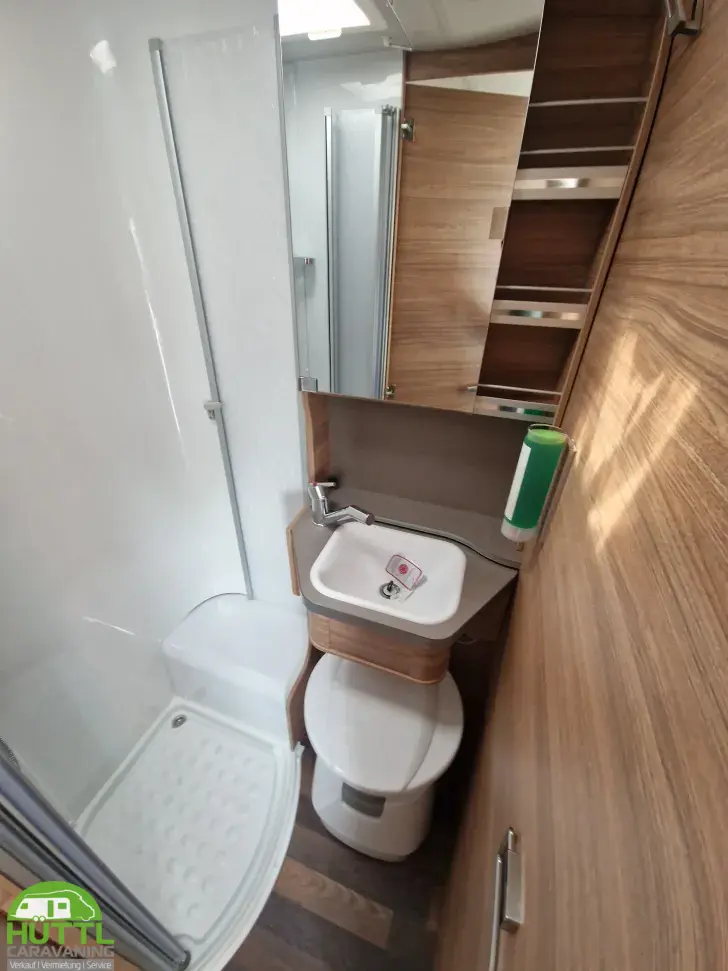 Fahrzeugbild Weinsberg CaraHome 550 MG ** ab Herbst´26: 56.999 Euro #24