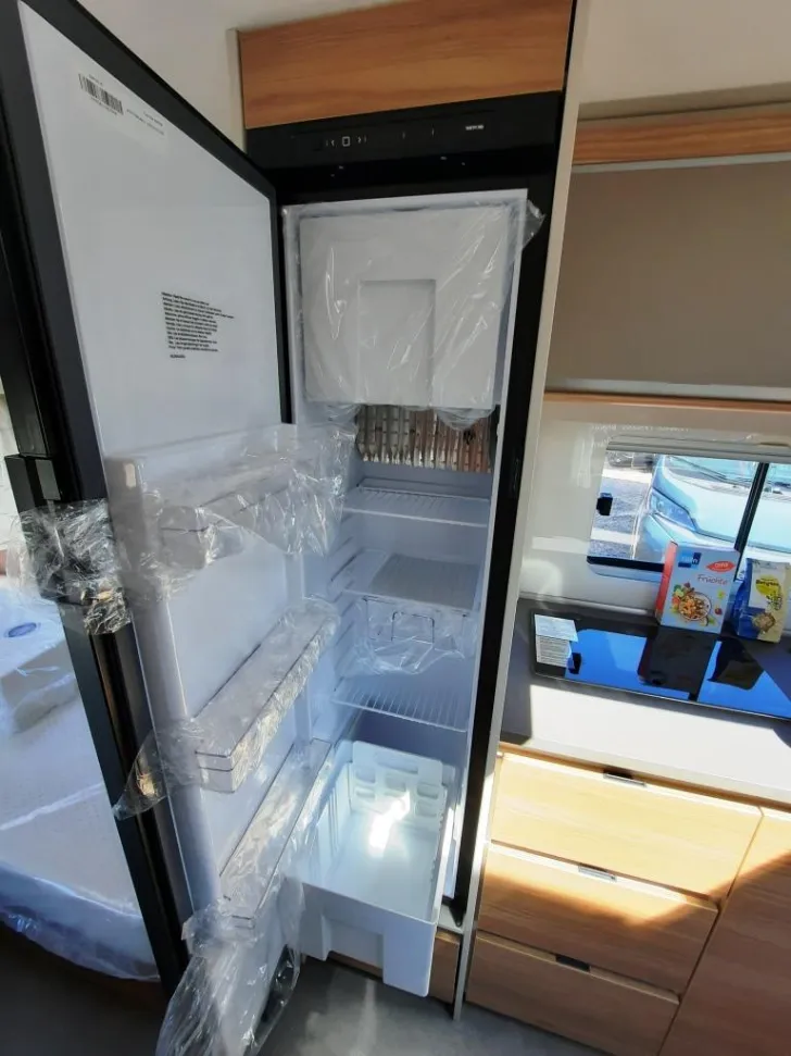 Fahrzeugbild Dethleffs Nomad 490 EST Verfüg./Sparen Sie 4.882,- € #11