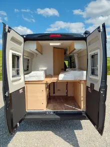 Fahrzeugbild Sunlight Adventure Cliff 640 Dieselheizung, LED-Scheinw. #4