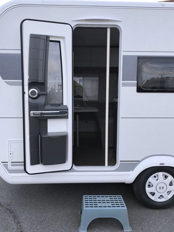 Fahrzeugbild Hobby Ontour 390 SF #5