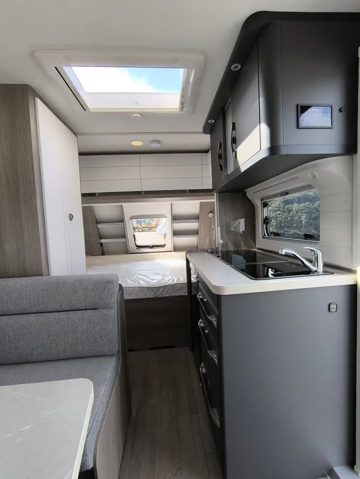 Fahrzeugbild Hobby Ontour 390 SF #7