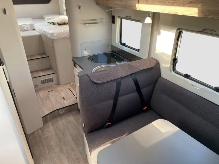 Fahrzeugbild Hymer Tramp S 680 SAT/TV/RFK/Navi/Markise #8