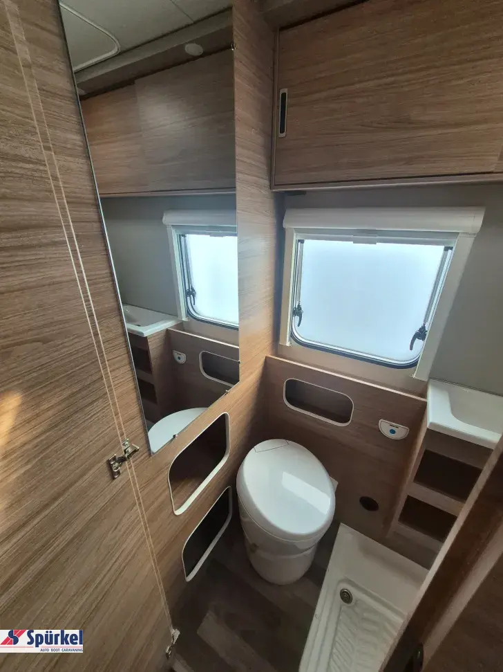 Fahrzeugbild Weinsberg CaraHome 650 DG *TraumMobil*Ersparnis 24.669€* #32