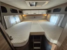 Fahrzeugbild Weinsberg CaraCompact 640 MEG Suite EDITION [PEPPER] #11